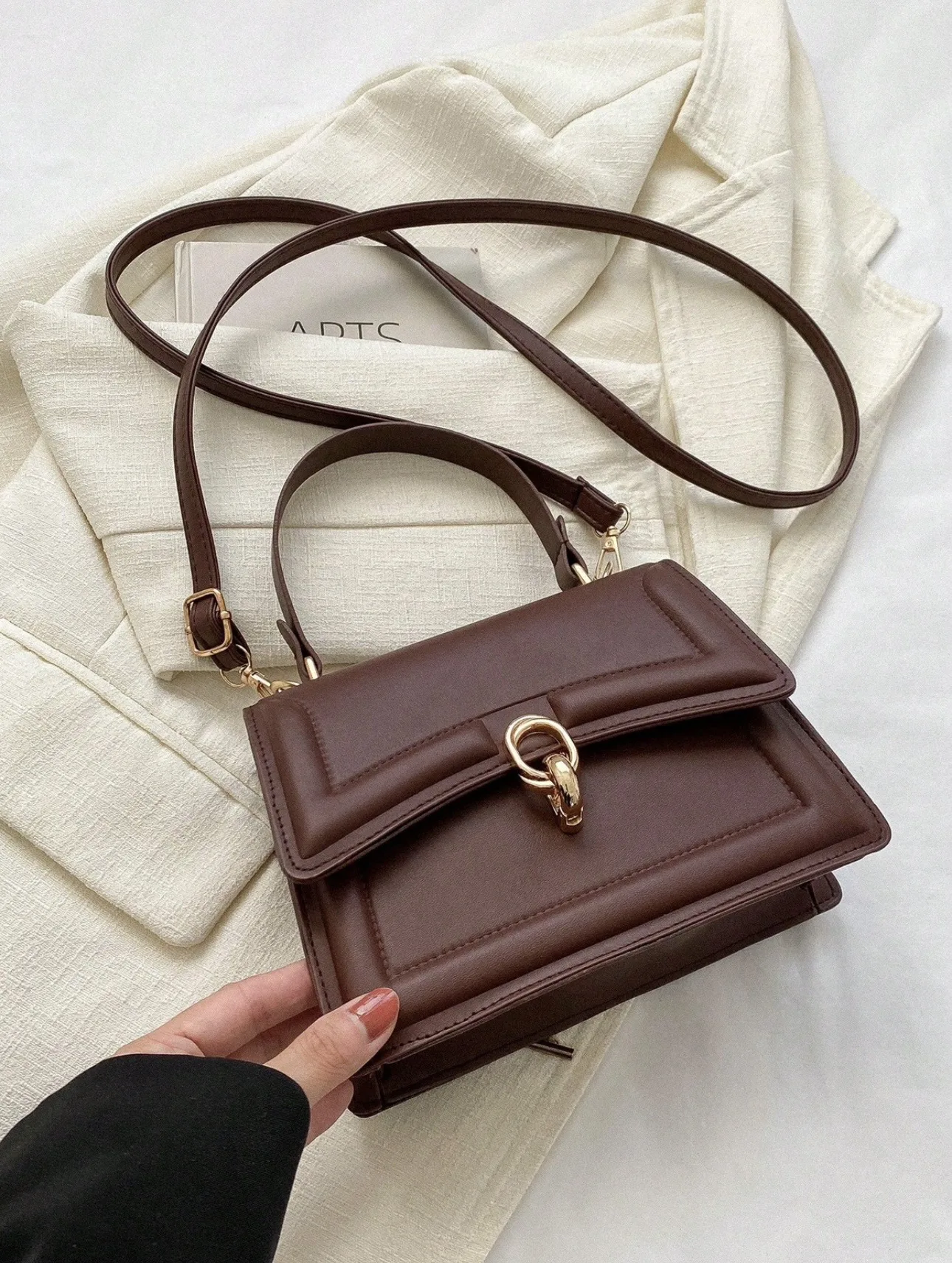 Screenshot Cartera Café Elegante SHEIN - Imagen 1